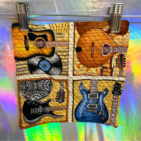 Vintage handmade groovy guitars quilt backpack with matching coin purse - Picture 8 of 9